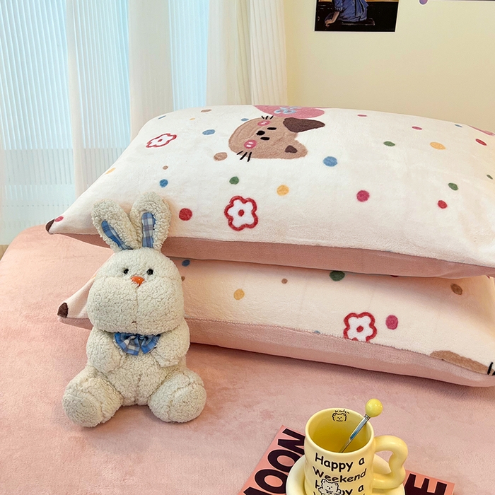 91家纺网 家纺一手货源 找家纺 HL原创 2025新款牛奶绒单品被套单件被套 糖果屋