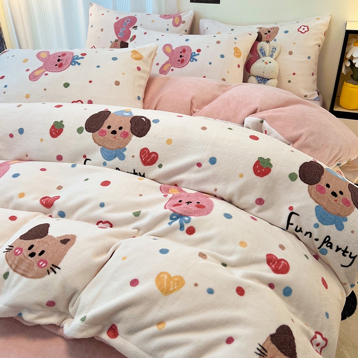 91家纺网 家纺一手货源 找家纺 HL原创 2025新款牛奶绒单品被套单件被套 糖果屋