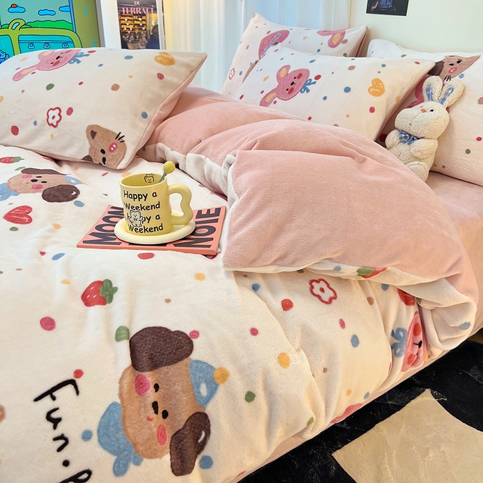 91家纺网 家纺一手货源 找家纺 HL原创 2025新款牛奶绒单品被套单件被套 糖果屋