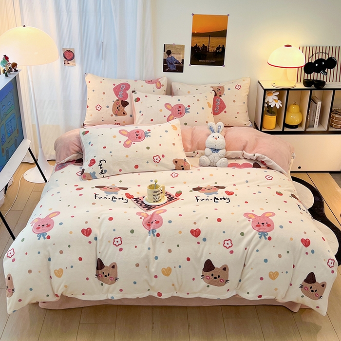 91家纺网 家纺一手货源 找家纺 HL原创 2025新款牛奶绒单品被套单件被套 糖果屋