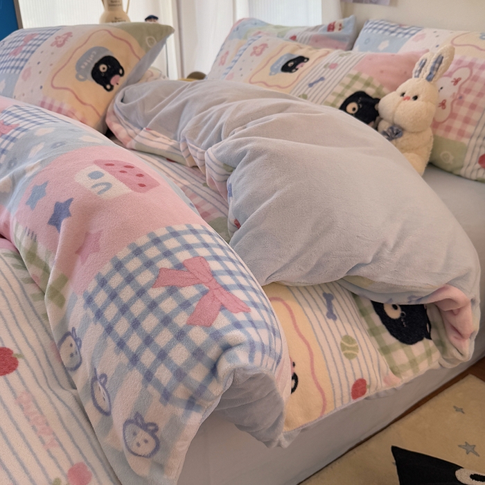 91家纺网 家纺一手货源 找家纺 HL原创 2025新款牛奶绒单品被套单件被套 田字格