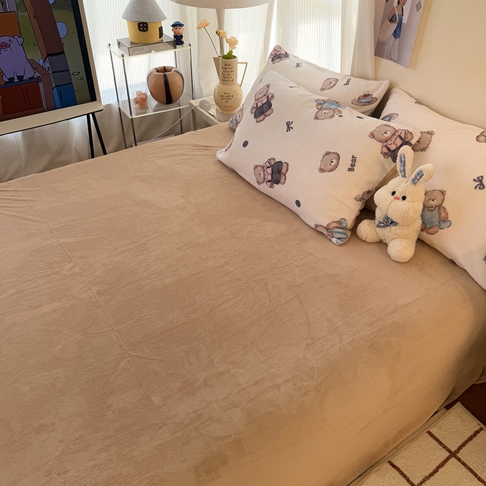 91家纺网 家纺一手货源 找家纺 HL原创 2025新款牛奶绒单品被套单件被套 小熊