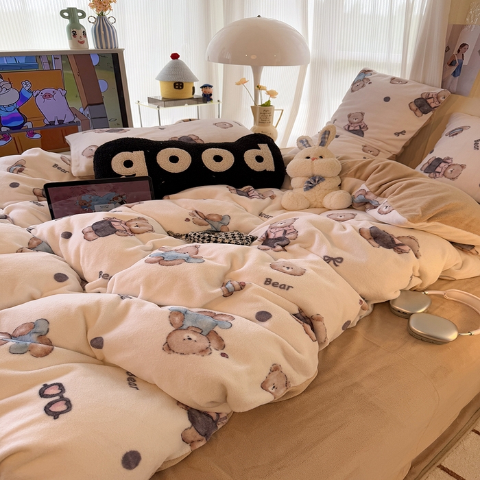 91家纺网 家纺一手货源 找家纺 HL原创 2025新款牛奶绒单品被套单件被套 小熊