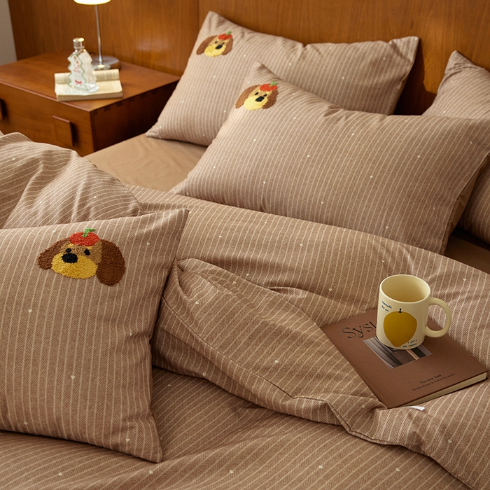 91家纺网 家纺一手货源 找家纺 千朵森 2025新款卡通毛巾绣全棉纯棉磨毛四件套 德瑞拉-小迪