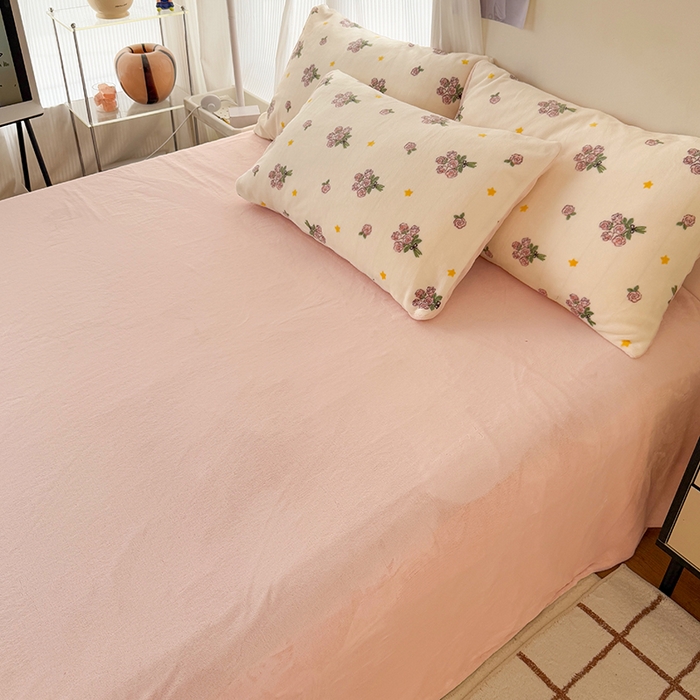 91家纺网 家纺一手货源 找家纺 HL原创 2025新款牛奶绒单品被套单件被套 幸运花