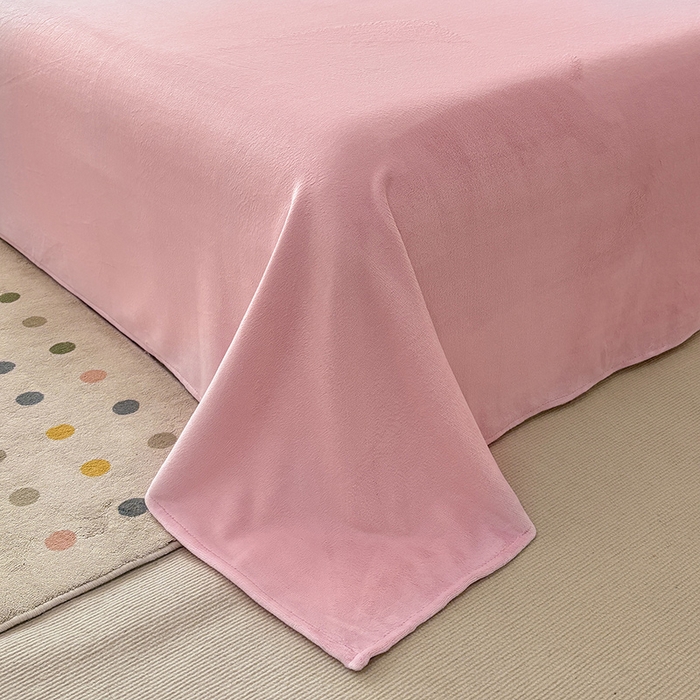 91家纺网 家纺一手货源 找家纺 ds生活馆 2025新款大版高克重双面牛奶绒四件套 蛋糕派对