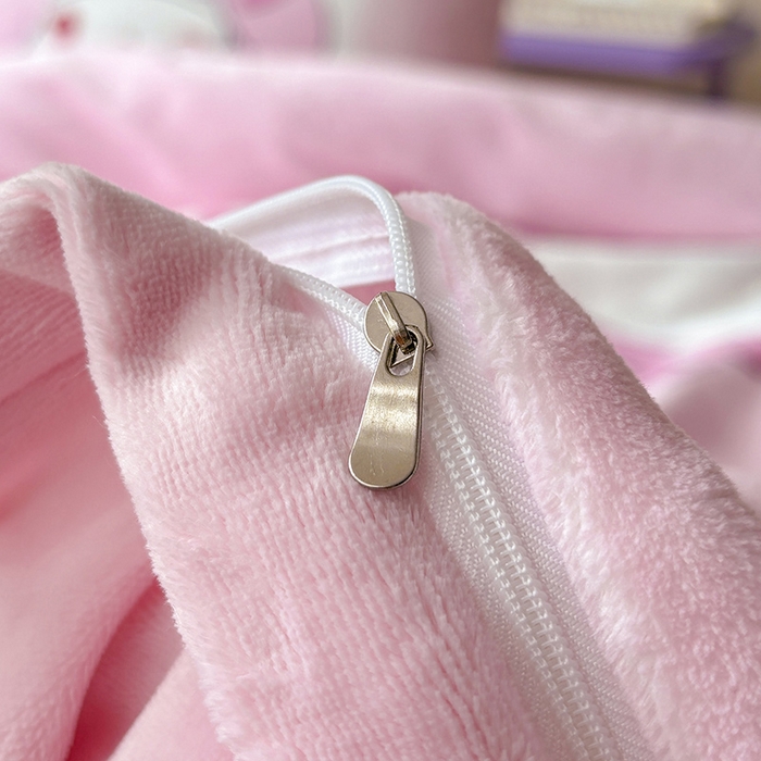 91家纺网 家纺一手货源 找家纺 ds生活馆 2025新款大版高克重双面牛奶绒四件套 蛋糕派对