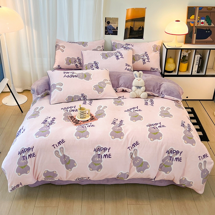 91家纺网 家纺一手货源 找家纺 HL原创 2025新款牛奶绒单品被套单件被套 紫韵兔兔