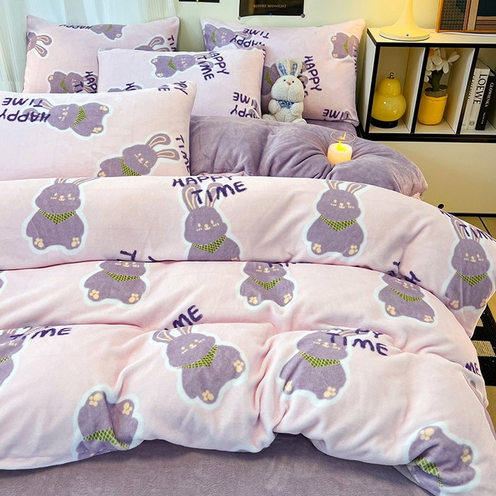 91家纺网 家纺一手货源 找家纺 HL原创 2025新款牛奶绒单品被套单件被套 紫韵兔兔