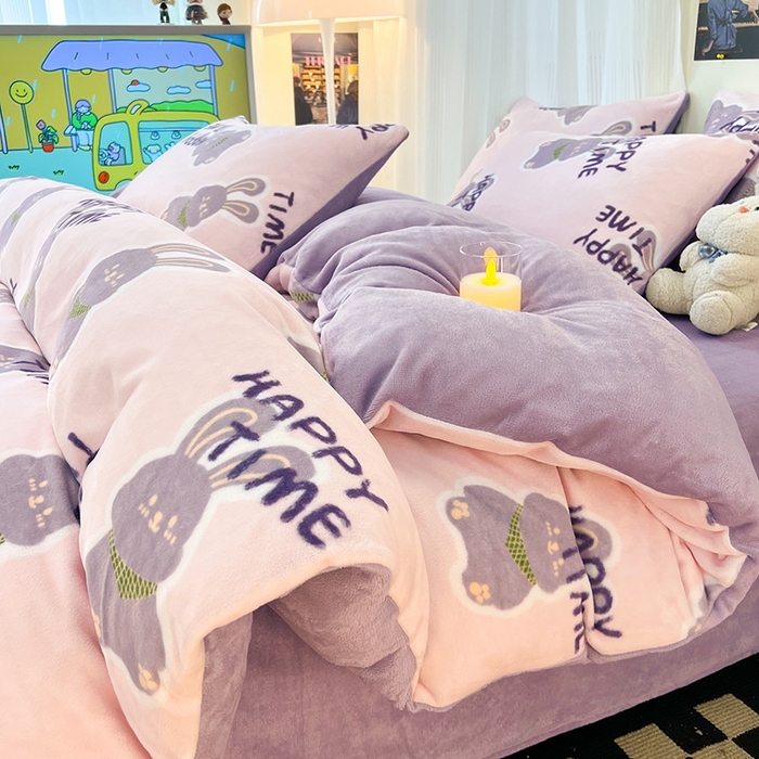 91家纺网 家纺一手货源 找家纺 HL原创 2025新款牛奶绒单品被套单件被套 紫韵兔兔