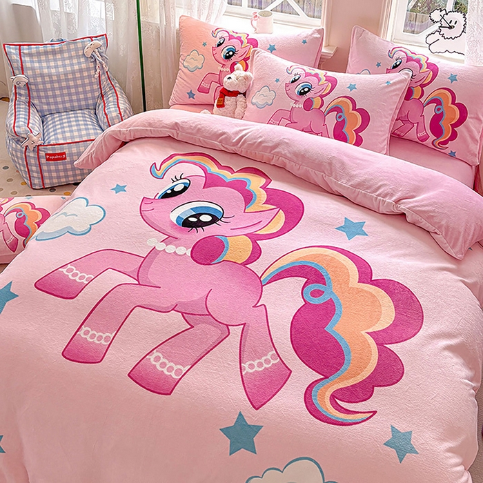 91家纺网 家纺一手货源 找家纺 ds生活馆 2025新款大版高克重双面牛奶绒四件套 开心小马