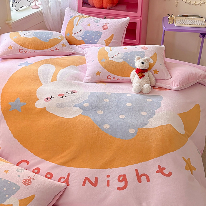 91家纺网 家纺一手货源 找家纺 ds生活馆 2025新款大版高克重双面牛奶绒四件套 月亮兔