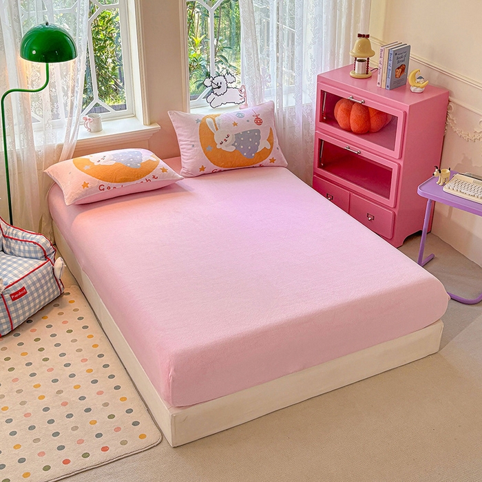 91家纺网 家纺一手货源 找家纺 ds生活馆 2025新款大版高克重双面牛奶绒四件套 月亮兔