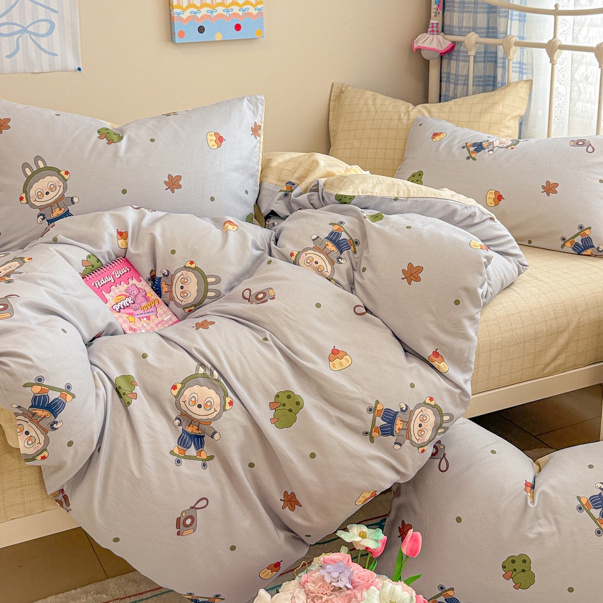 91家纺网 家纺一手货源 找家纺 呗旺鹿 2025新款全棉纯棉大眼娃娃毛巾绣四件套第二波 滑板大眼娃娃