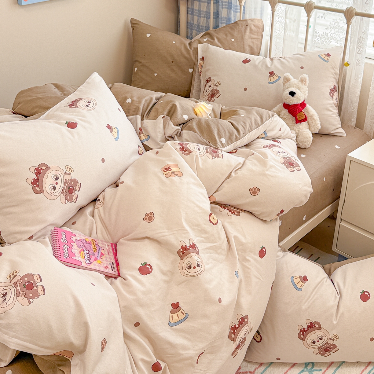 91家纺网 家纺一手货源 找家纺 呗旺鹿 2025新款全棉纯棉大眼娃娃毛巾绣四件套第二波 棕色系面包大眼娃娃