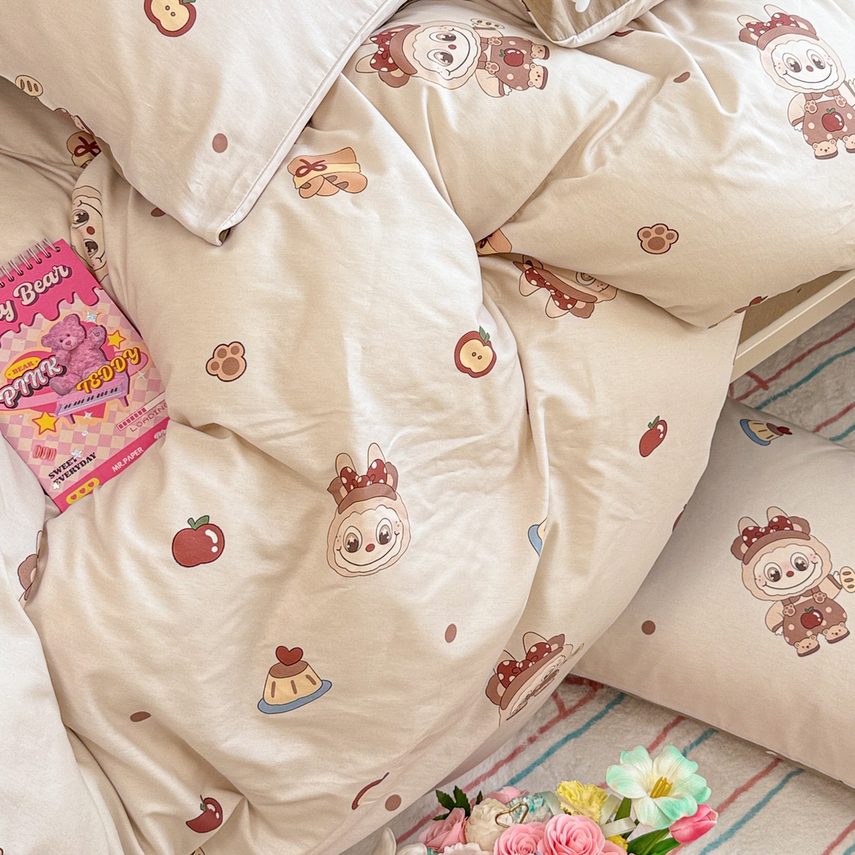 91家纺网 家纺一手货源 找家纺 呗旺鹿 2025新款全棉纯棉大眼娃娃毛巾绣四件套第二波 棕色系面包大眼娃娃