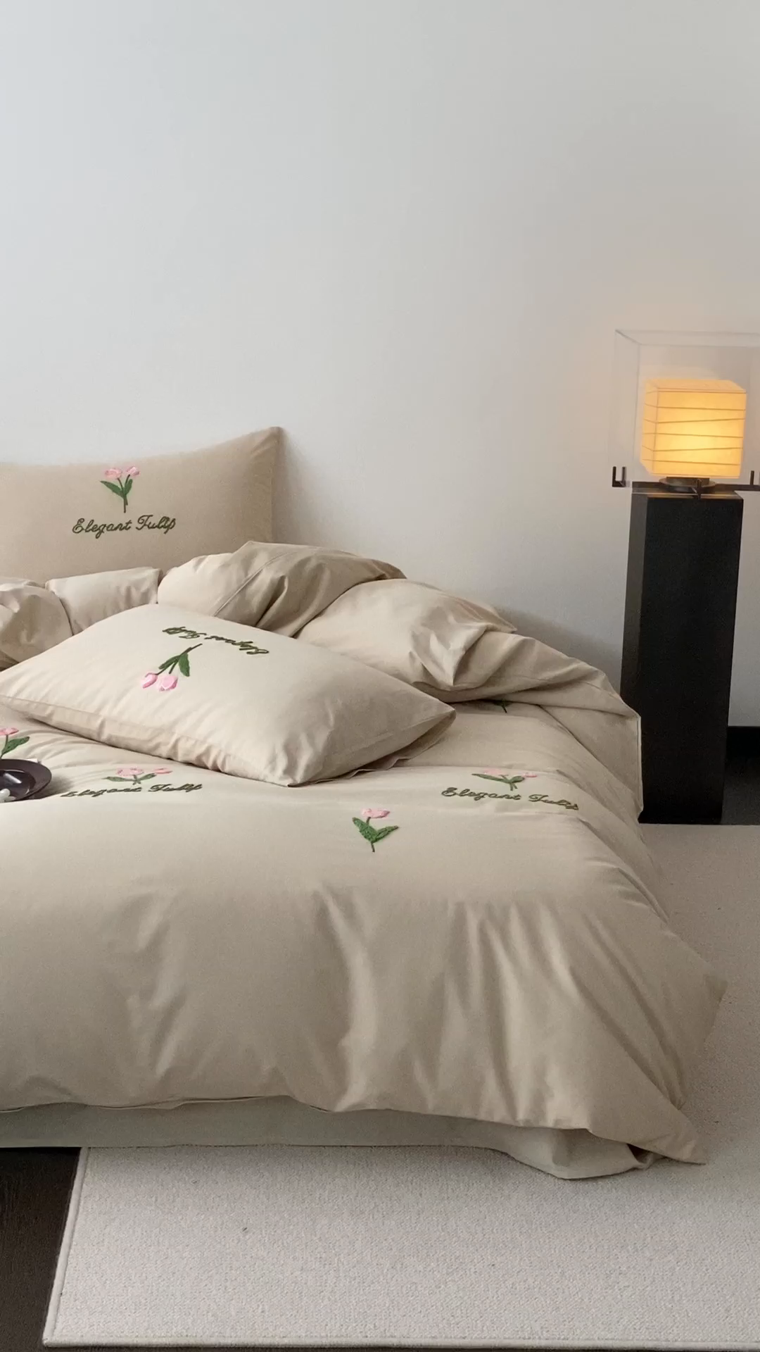 91家纺网 家纺一手货源 找家纺 三味舒屋 2025新款全棉纯棉水洗棉毛巾绣四件套 郁支浪漫-奶杏