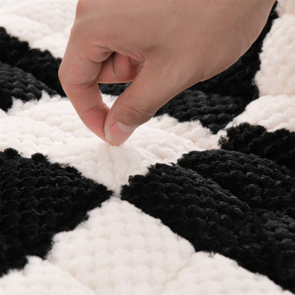 91家纺网 家纺一手货源 找家纺 （总）云木里 2025新款速暖豆豆绒夹棉床笠