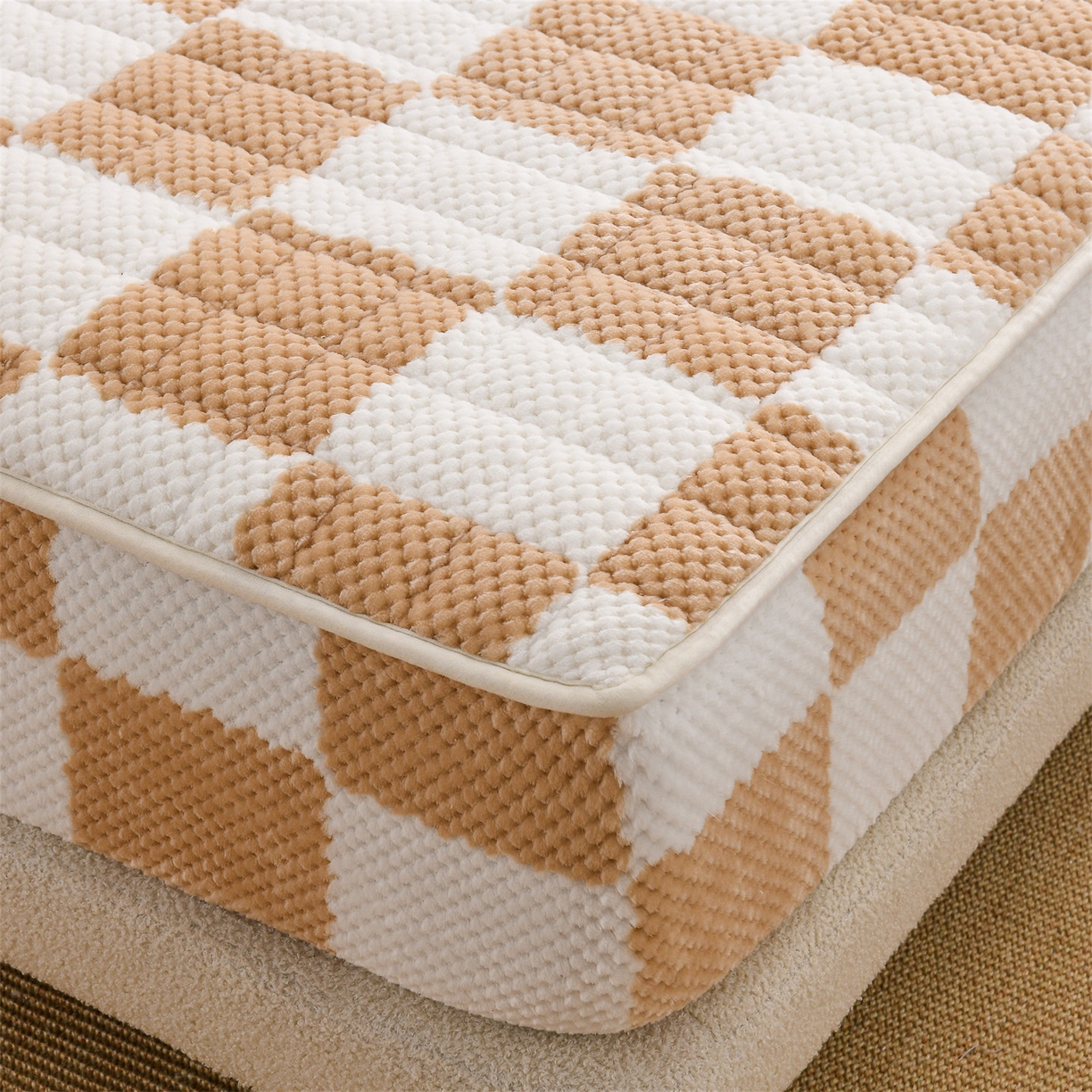 91家纺网 家纺一手货源 找家纺 云木里 2025新款速暖豆豆绒夹棉床笠 卡其