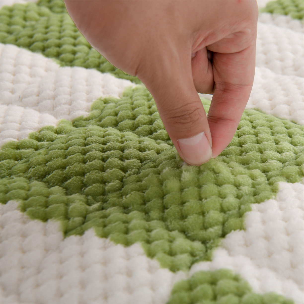 91家纺网 家纺一手货源 找家纺 云木里 2025新款速暖豆豆绒夹棉床笠 抹茶绿