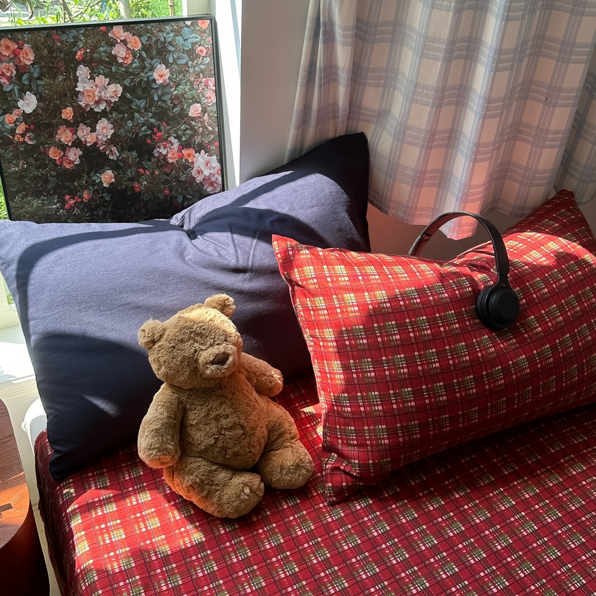 91家纺网 家纺一手货源 找家纺 花伞家居 2025新款小众高级感纯色花卉拼色加厚水洗棉四件套【提供买家秀】 问仟-藏蓝