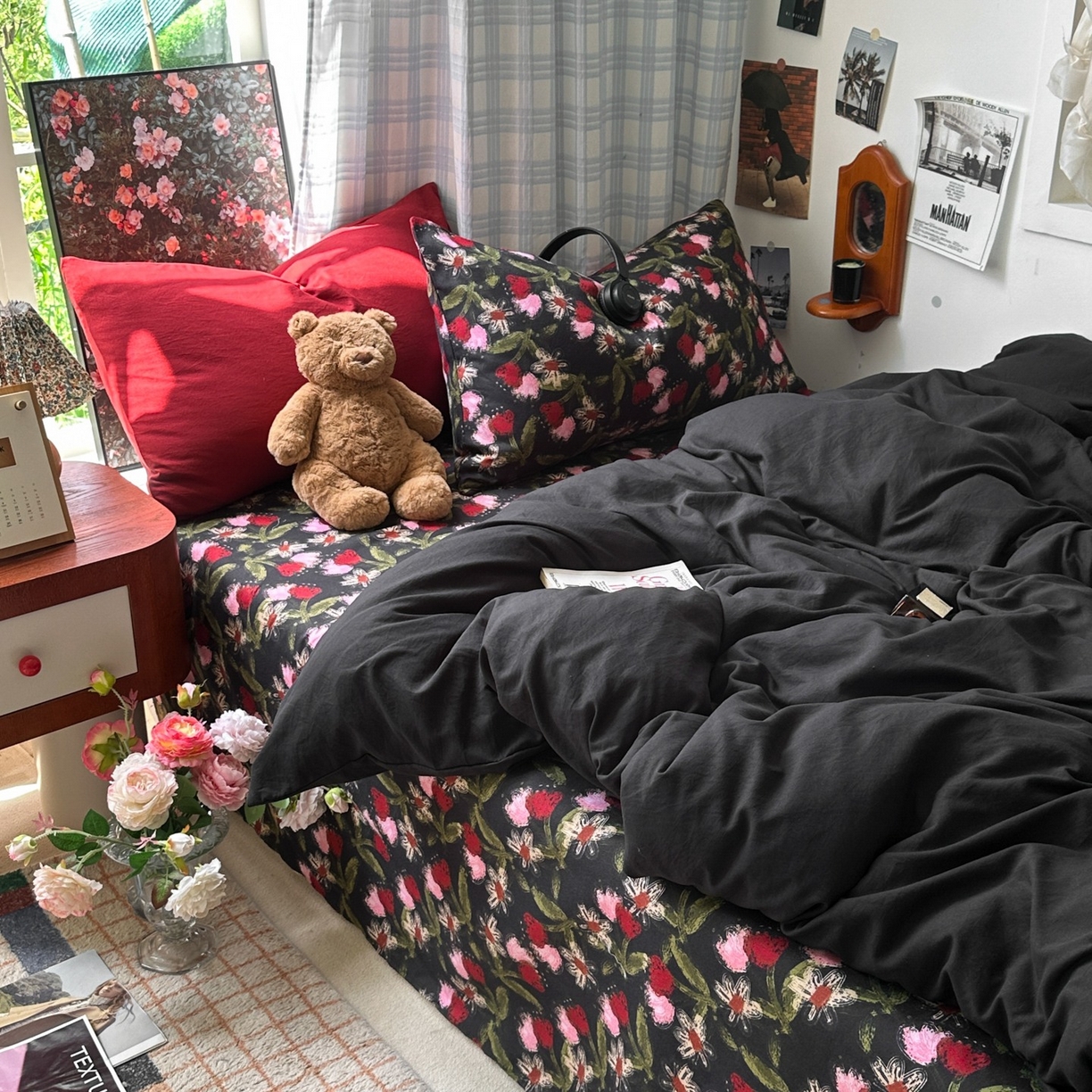 91家纺网 家纺一手货源 找家纺 花伞家居 2025新款小众高级感纯色花卉拼色加厚水洗棉四件套【提供买家秀】 番喜-黑