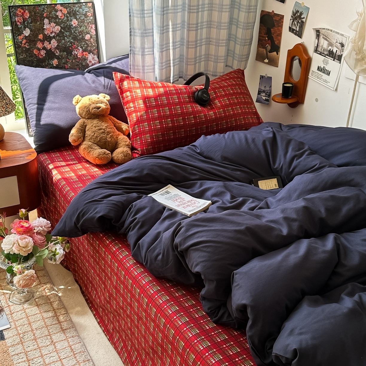 91家纺网 家纺一手货源 找家纺 花伞家居 2025新款小众高级感纯色花卉拼色加厚水洗棉四件套【提供买家秀】 问仟-藏蓝