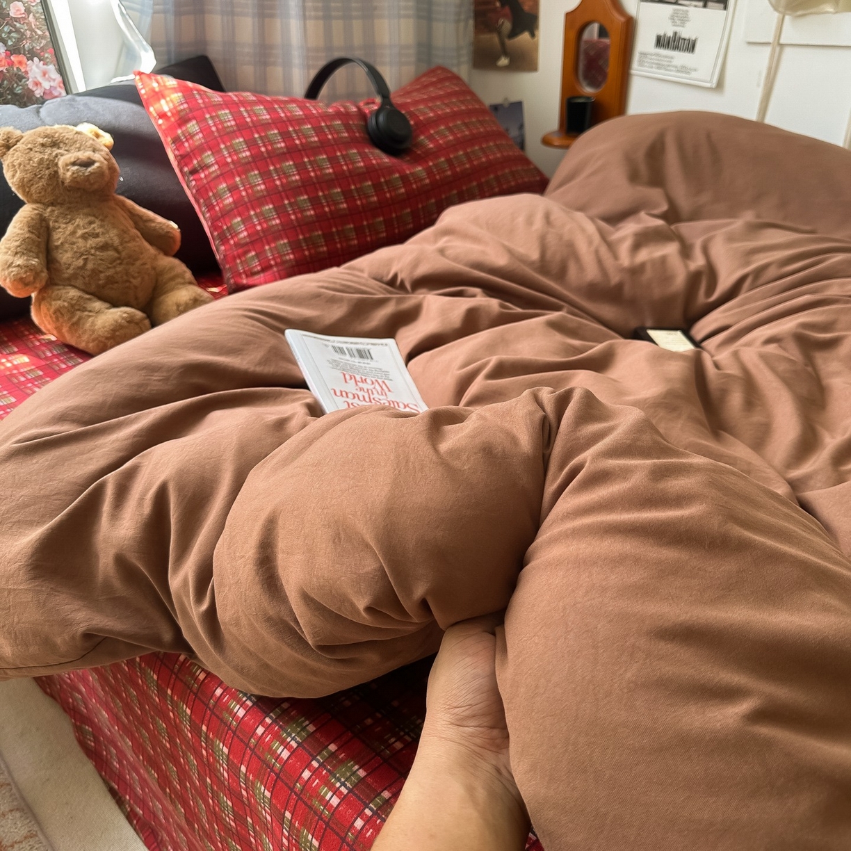 91家纺网 家纺一手货源 找家纺 花伞家居 2025新款小众高级感纯色花卉拼色加厚水洗棉四件套【提供买家秀】 问仟-焦糖