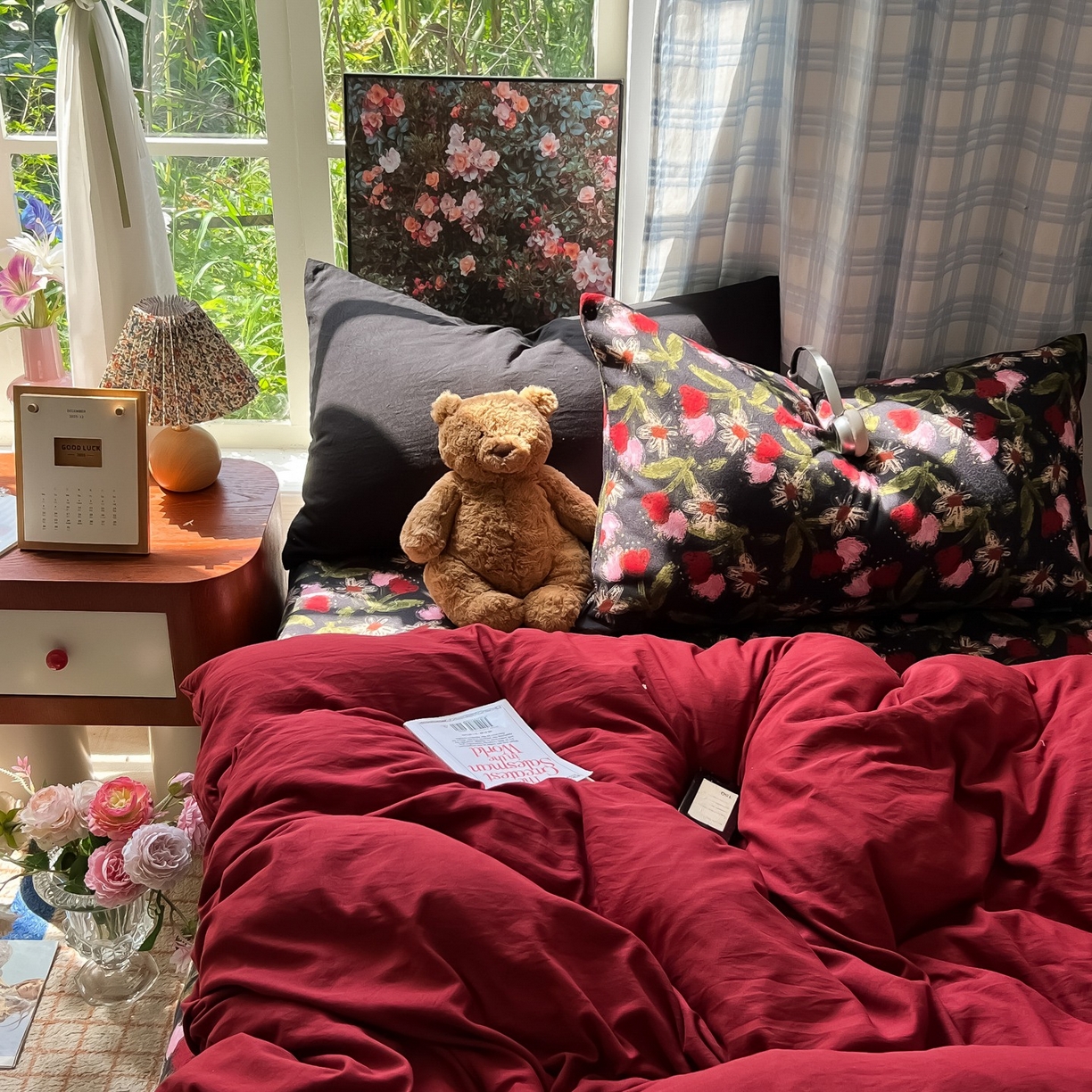 91家纺网 家纺一手货源 找家纺 （总）花伞家居 2025新款小众高级感纯色花卉拼色加厚水洗棉四件套【提供买家秀】