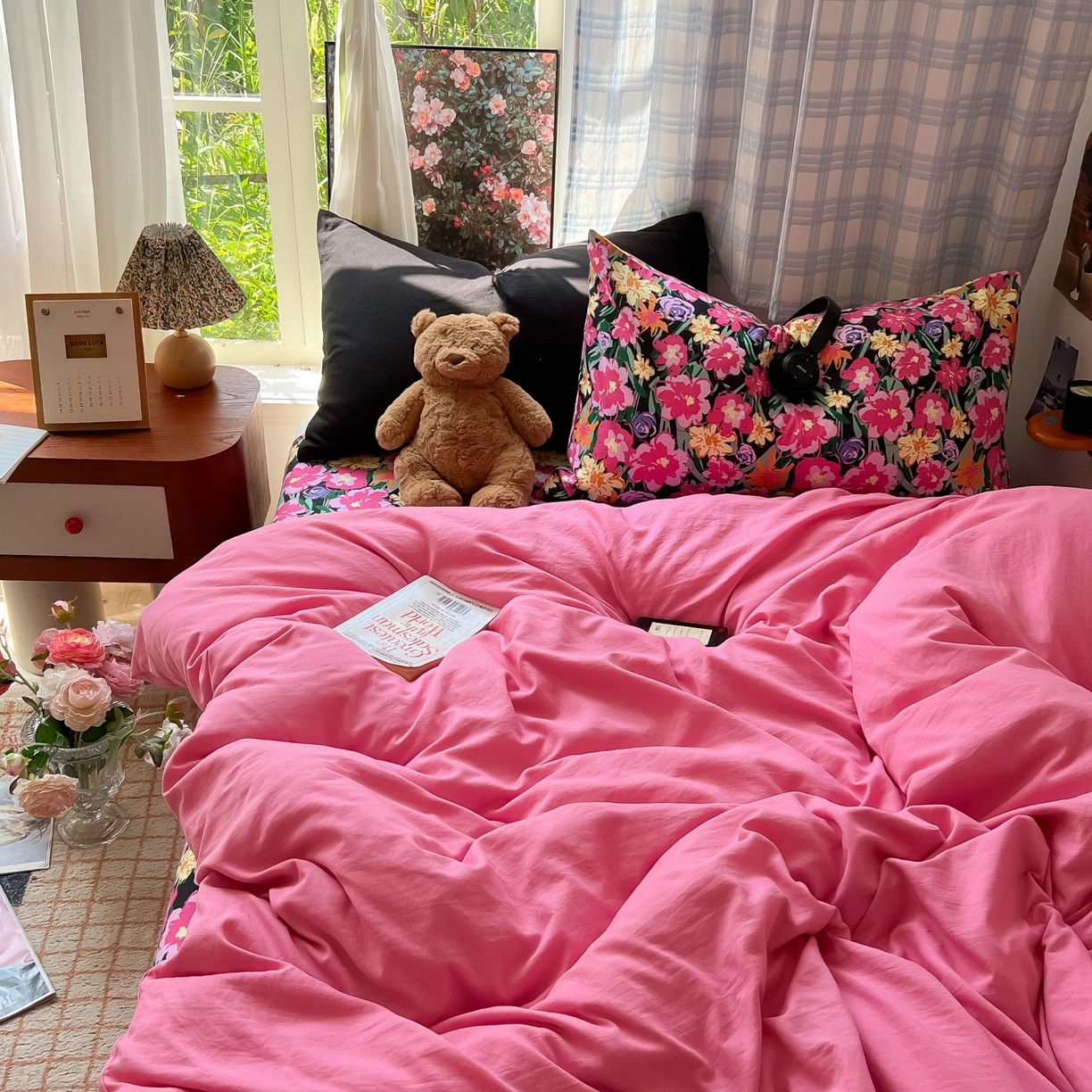 花伞家居 2025新款小众高级感纯色花卉拼色加厚水洗棉四件套【提供买家秀】 椿屿-玫红