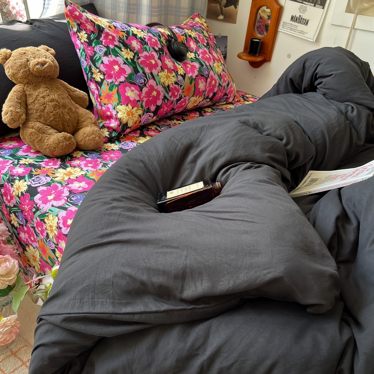 91家纺网 家纺一手货源 找家纺 花伞家居 2025新款小众高级感纯色花卉拼色加厚水洗棉四件套【提供买家秀】 椿屿-黑