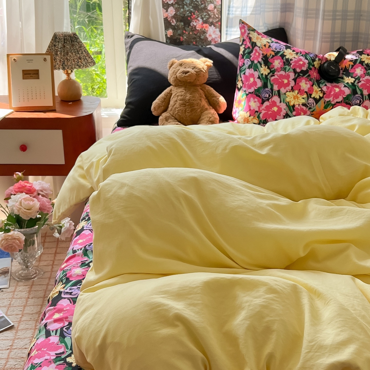 91家纺网 家纺一手货源 找家纺 花伞家居 2025新款小众高级感纯色花卉拼色加厚水洗棉四件套【提供买家秀】 椿屿-奶黄