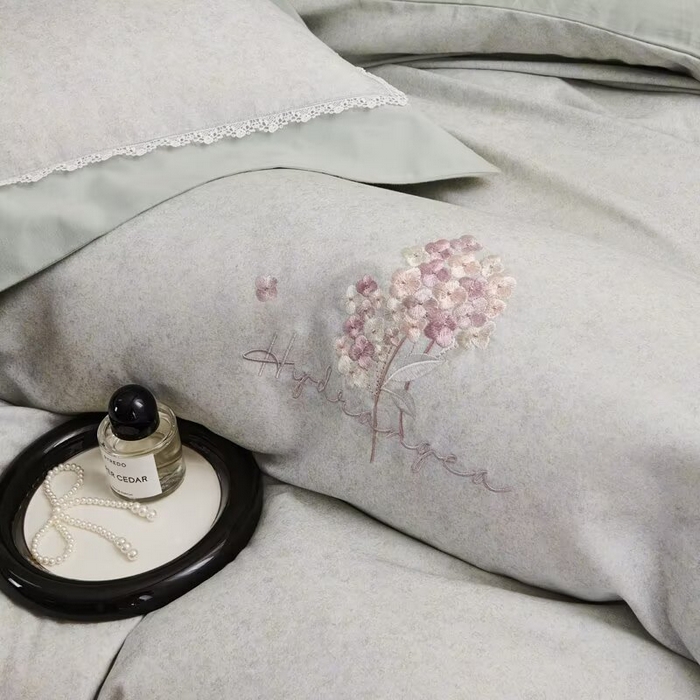 91家纺网 家纺一手货源 找家纺 玖玖爱家纺 2025新款160支花边长绒棉纯棉四件套-卡曼 卡曼-草绿