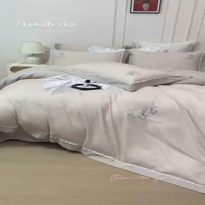 91家纺网 家纺一手货源 找家纺 玖玖爱家纺 2025新款160支花边长绒棉纯棉四件套-卡曼 卡曼-燕麦色