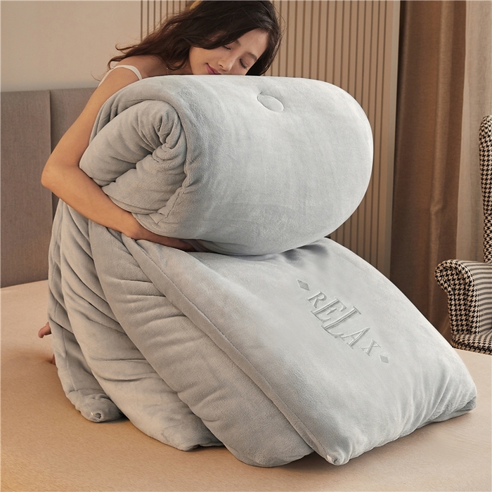 91家纺网 家纺一手货源 找家纺 美梦里 2025新款A类大豆纤维双面刺绣牛奶绒冬被芯春秋被子 暖阳灰