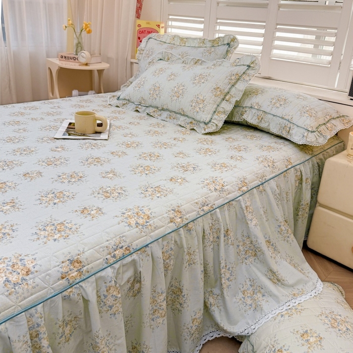 91家纺网 家纺一手货源 找家纺 缦彩 2025新款韩版全棉公主风夹棉床裙四件套纯棉花边加厚床罩套件 清韵-蓝