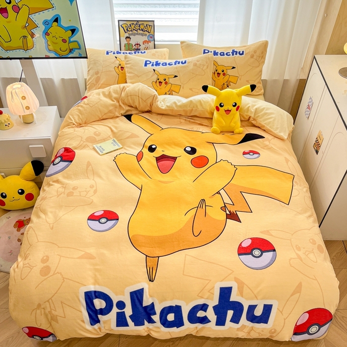 91家纺网 家纺一手货源 找家纺 暮思家居 2025新款正版授权宝可梦数码印花高克重加厚保暖牛奶绒四件套 绒大版-神奇宝贝