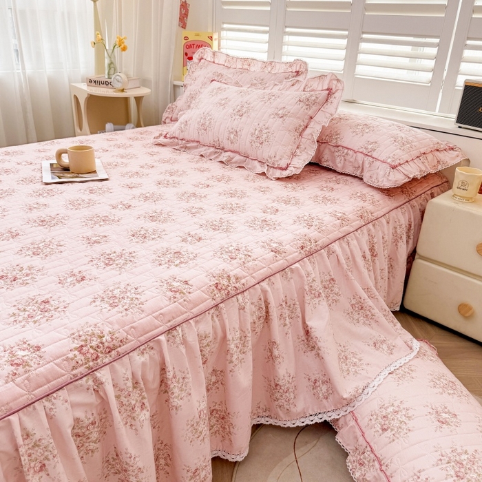 91家纺网 家纺一手货源 找家纺 缦彩 2025新款韩版100%全棉公主风夹棉床裙纯棉花边加厚床罩单件 清韵-粉