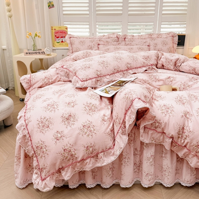 91家纺网 家纺一手货源 找家纺 缦彩 2025新款韩版100%全棉公主风夹棉床裙纯棉花边加厚床罩单件 清韵-粉