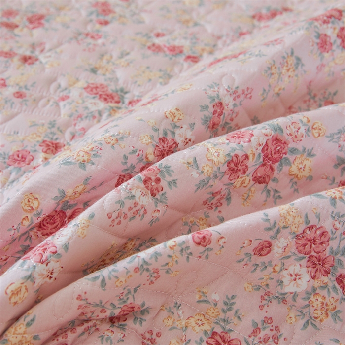 91家纺网 家纺一手货源 找家纺 缦彩 2025新款韩版100%全棉公主风夹棉床裙纯棉花边加厚床罩单件 缤纷绮梦