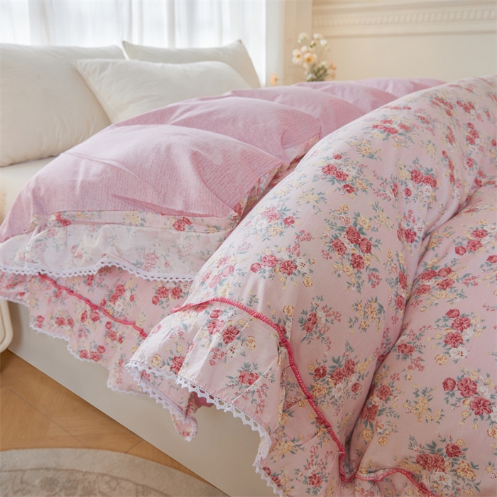 91家纺网 家纺一手货源 找家纺 缦彩 2025新款韩版100%全棉公主风夹棉床裙纯棉花边加厚床罩单件 缤纷绮梦