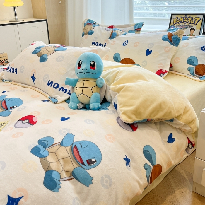 91家纺网 家纺一手货源 找家纺 暮思家居 2025新款正版授权宝可梦数码印花高克重加厚保暖牛奶绒四件套 绒小版-杰尼龟