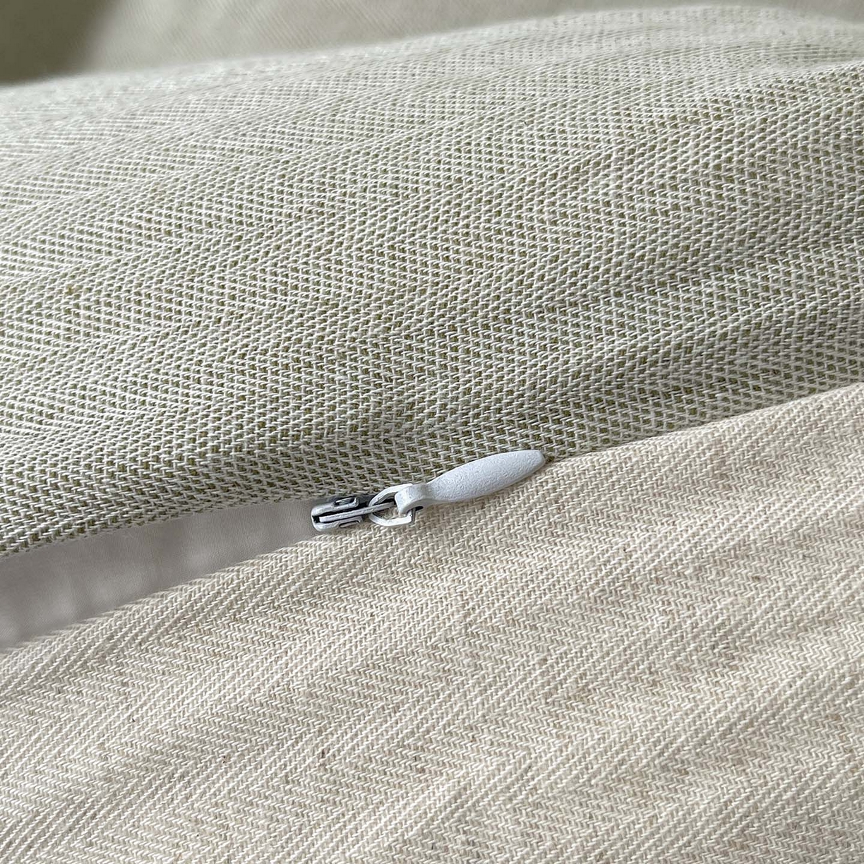 91家纺网 家纺一手货源 找家纺 2025新款休闲风超柔棉麻四件套简约纯棉全棉复古风素色亚麻高端床上用品四季通用 安缦-绿