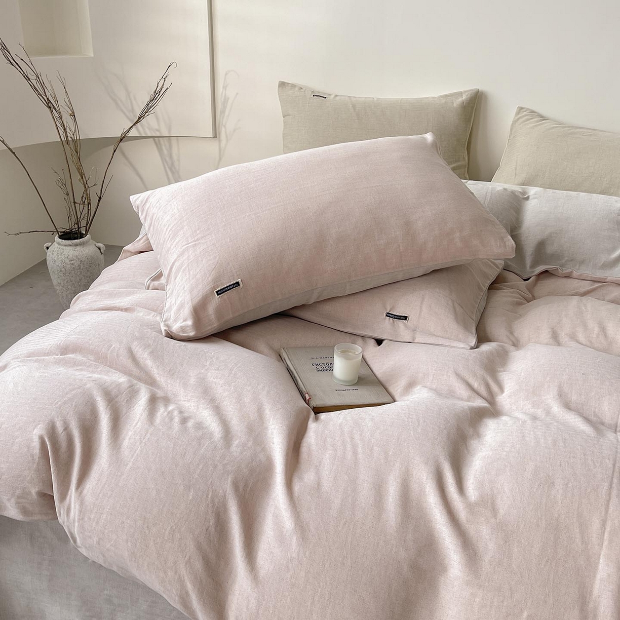 91家纺网 家纺一手货源 找家纺 2025新款休闲风超柔棉麻四件套简约纯棉全棉复古风素色亚麻高端床上用品四季通用 安缦-粉