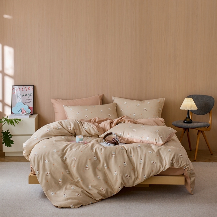 91家纺网 家纺一手货源 找家纺 千朵森 2025新款亲肤舒适高品质双层纱套件四件套-西海 西海—暖棕