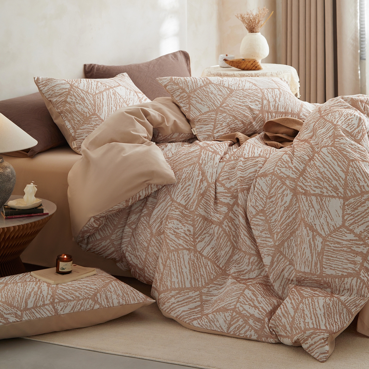 91家纺网 家纺一手货源 找家纺 简宜家居（朝初家纺） 2025新款全棉提花纯棉加厚磨毛四件套 梦枝-粉琼