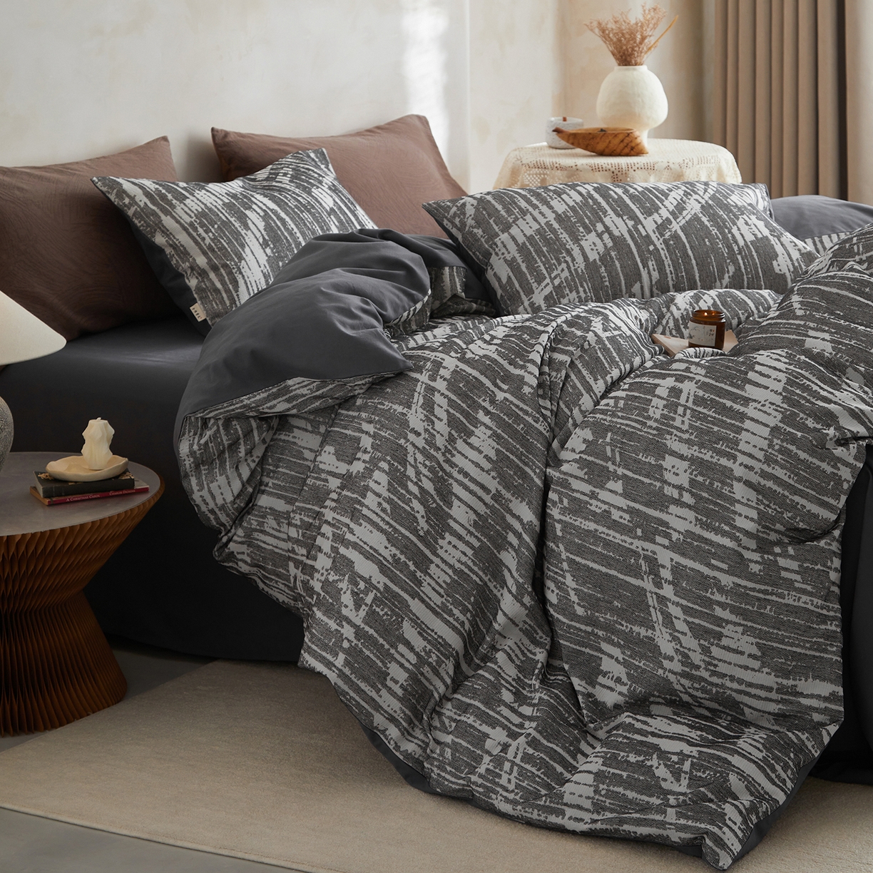 91家纺网 家纺一手货源 找家纺 简宜家居（朝初家纺） 2025新款全棉提花纯棉加厚磨毛四件套 墨纹-月灰