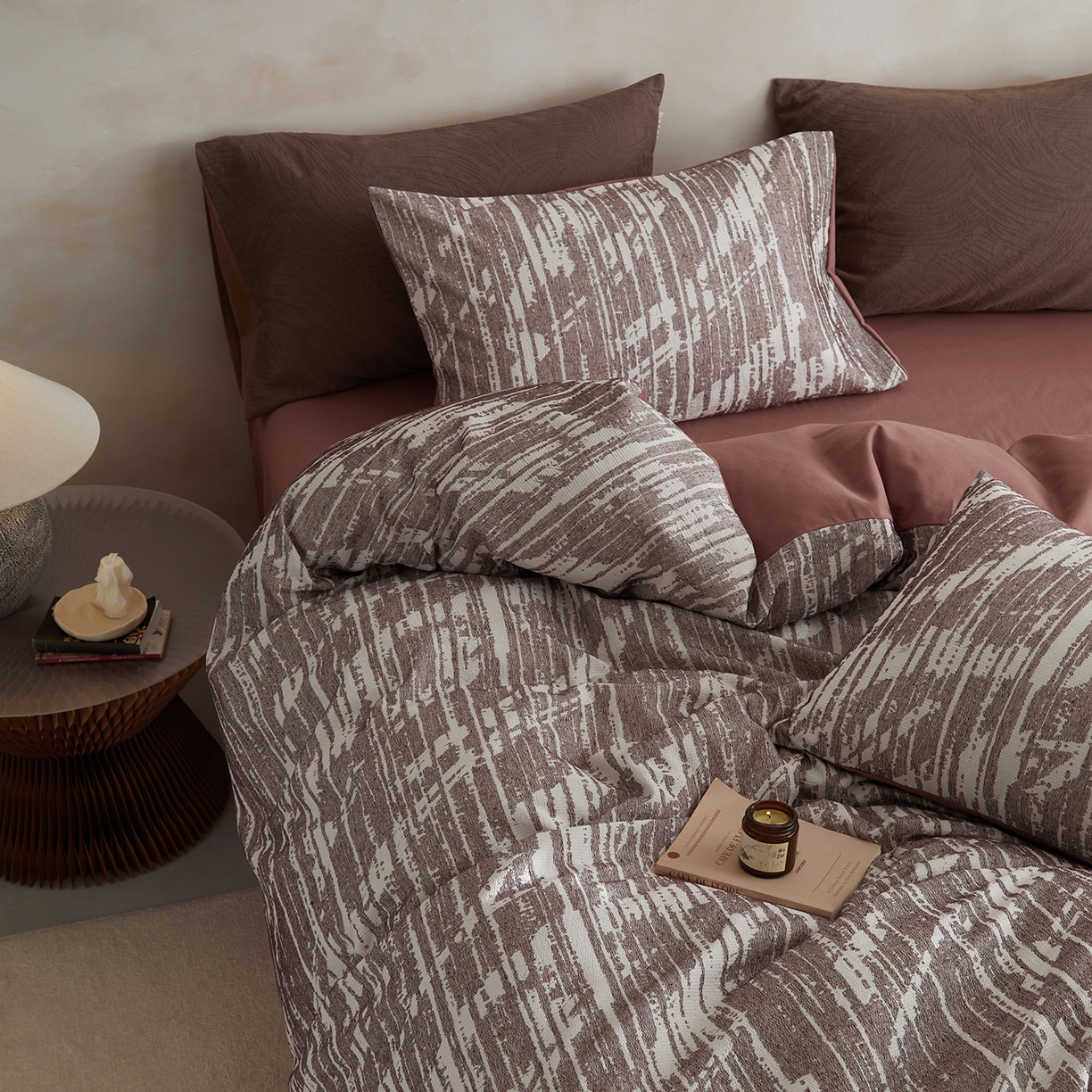 91家纺网 家纺一手货源 找家纺 简宜家居（朝初家纺） 2025新款全棉提花纯棉加厚磨毛四件套 墨纹-枫丹