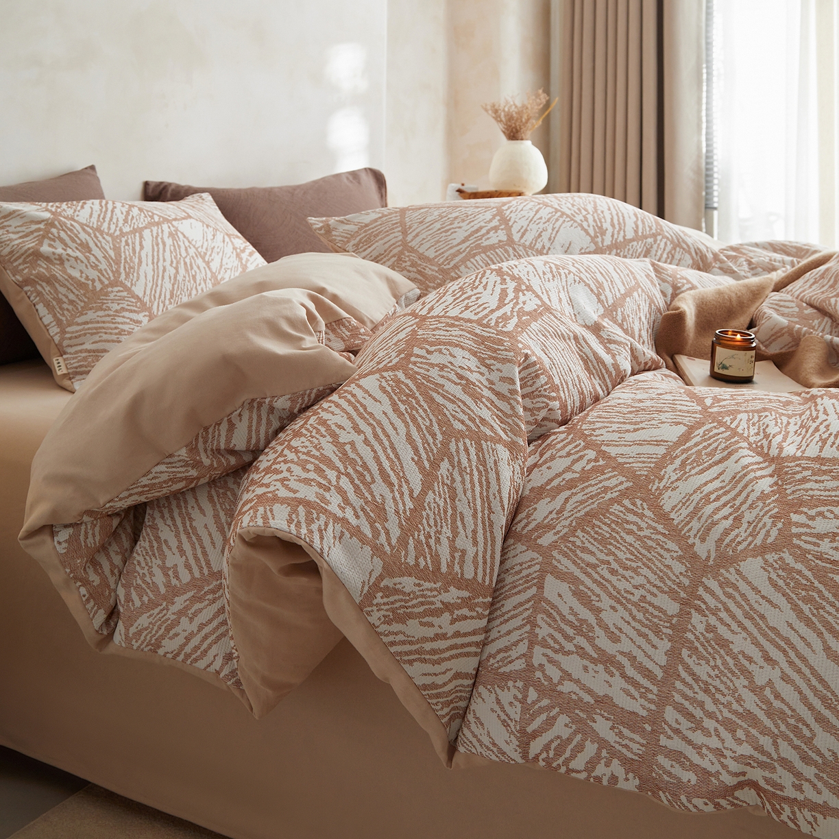 91家纺网 家纺一手货源 找家纺 简宜家居（朝初家纺） 2025新款全棉提花纯棉加厚磨毛四件套 梦枝-粉琼