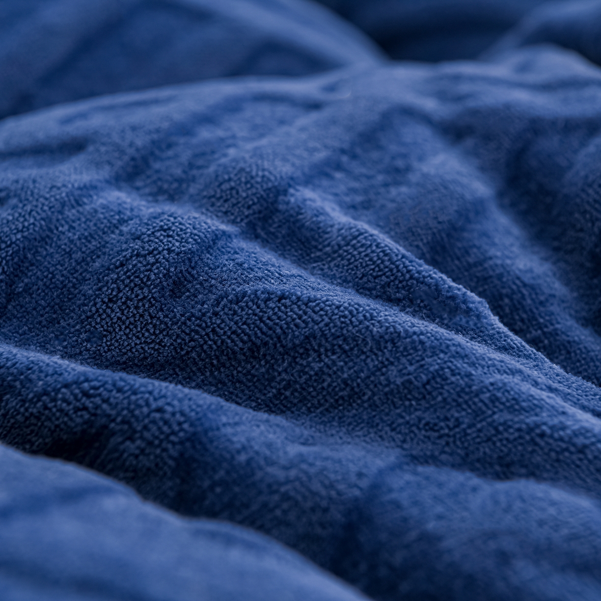 91家纺网 家纺一手货源 找家纺 金灵居 2025新款雕花牛奶绒床垫羊羔绒床垫床褥子跨境外贸 蓝拼灰